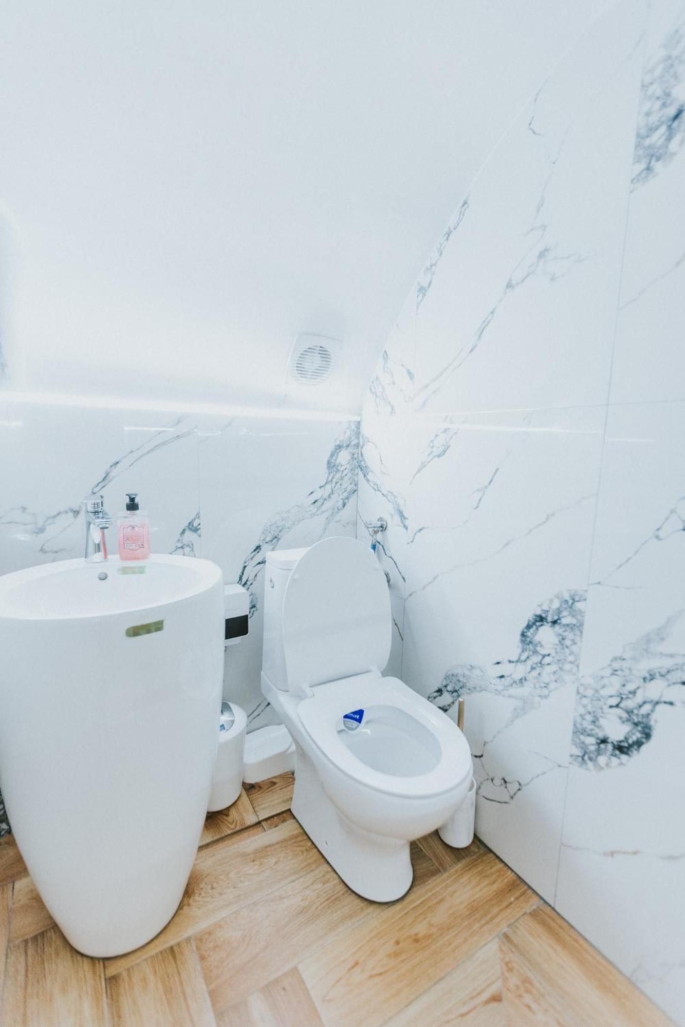Locart -Cozy Downtown Apartment, Near Black Church With Free Wi-Fi Μπρασόβ Εξωτερικό φωτογραφία